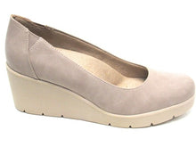 Soul Naturalizer About-Time Wedge Pump (Women's) - Taupe - Sz 10 M