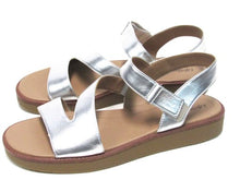 LifeStride Waverly Flatform Ankle Strap Sandal (Women's) - Silver - Sz 10 M