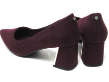 Jones New York Canal Faux Suede Pump (Women's) - Burgundy - Sz 6 M