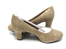 Easy Street Equinox Slip On Platform Pump (Women's) - Gold - Sz 5.5 M
