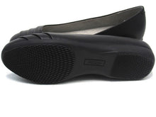 Cliffs Clara Slip-On Ballet Flat (Women's) - Black - Sz 9 M
