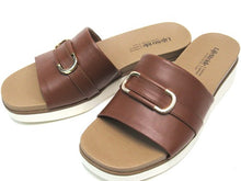 LifeStride Genevieve Wedge Sandal (Women's) - Tan - Sz 8 M