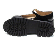 Journee Kamie Mary Jane Platform Flat Shoe (Women's) - Black - Sz 8 W