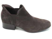 Kenneth Cole Side Ez On Ankle Boot (Women's) - Chocolate - Sz 10 M