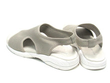 Easy Spirit Truth Slingback Flat Sandal (Women's) - Taupe - Sz 9 M