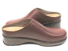 Earth Kolia Leather Clog (Women's) - Medium Brown - Sz 8 M