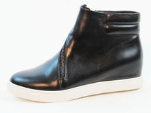 Aqua College Greta Waterproof Boot (Women's) - Black - Sz 9.5 M