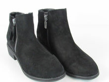 Blondo Linda Women's Waterproof Bootie - Black - Sz 6 or 6 1/2 M