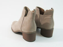 Dr. Scholl's Teammate Chelsea Ankle Boot - Putty - Sz 6.5 M