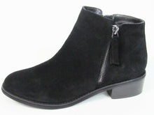 Blondo Linda Women's Waterproof Bootie - Black - Sz 8 M