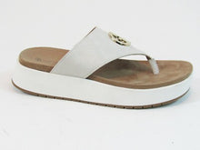 Giani Bernini Slip-On Thong Sandal - Off White - 7.5 M