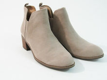 Dr. Scholl's Teammate Chelsea Ankle Boot - Putty - Sz 6.5 M