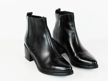 Blondo Elvina Waterproof Ankle Boot (Women's) - Black - Sz 6.5 M; 37 EU