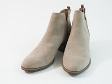 Dr. Scholl's Teammate Chelsea Ankle Boot - Putty - Sz 6.5 M