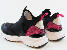 Michael Kors Willow Slip On Sneaker (Women's) - Black/Wht/Pk - Left.8; Right.8.5
