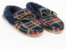 1901 Poppy Faux Fur Lined Moc Slipper - Navy/Red - 7 M