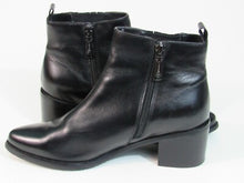 Blondo Elvina Waterproof Ankle Boot (Women's) - Black - Sz 7.5 M; 38 EU