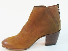 Ron White Gianna Women's Ankle Boot - Suede Cognac - Sz 6 US; 36 EU
