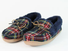 1901 Poppy Faux Fur Lined Moc Slipper - Navy/Red - 6 M