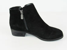 Blondo Linda Women's Waterproof Bootie - Black - Sz 6 or 6 1/2 M