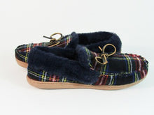 1901 Poppy Faux Fur Lined Moc Slipper - Navy/Red - 6 M
