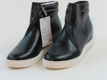 Aqua College Greta Waterproof Boot (Women's) - Black - Sz 9.5 M