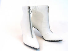 Bar III Briget Front Zip Bootie (Women's) - White - Sz 8 M