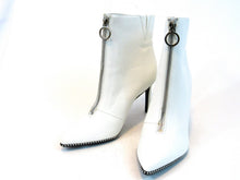 Bar III Briget Front Zip Bootie (Women's) - White - Sz 8 M