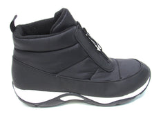 Easy Spirit Edele Cold Weather Ankle Boot (Women's) - Black - Sz 9 M
