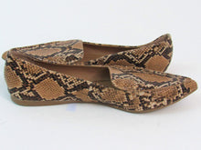 Steve Madden Feather Loafer Flats (Women's) - Snake Print - Sz 8 M Left; 7.5 Rt
