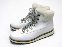 White Mountain Cozy Ankle Hiking Boot (Women's) - White - Sz 8.5 M