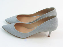Jewel Badgley Mischka Royalty Pointed Toe Pump (Womens) - Silver - Sz 10 M