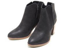 MIA Barby Block Heel Bootie (Women's) - Black - Sz 6 M