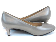 Trotters Fab Dress Pump (Women's) - Pewter - Sz 7 M