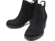 Sun + Stone Morghan Lug Sole Block Heel Ankle Boot (Women's) - Black - Sz 8 M