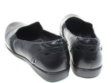 Aravon Adalyn Slip-On Loafer (Women's) - Black - Sz 9 M