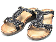 GC Shoes Alora Embellished Slide Flat Sandal (Women's) - Black - Sz 7 M