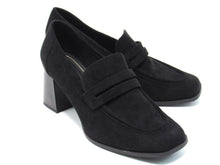 Journee Collection Malleah Block Heel Loafer (Women's) - Black - Sz 10 M