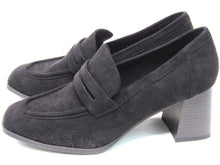 Journee Collection Malleah Block Heel Loafer (Women's) - Black - Sz 10 M