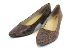 Trotters Kari Mid-Heel Pump (Women's) - Brown - Sz 11 N