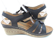 GC  Shoes - Good Choice Beck Wedge Sandal (Women's) - Black - Sz 8.5 M