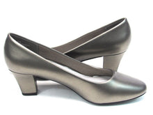 Easy Street Ballari Pump (Women's) - Pewter - Sz 9 W
