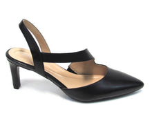 Easy Spirit Recruit Slingback Pump (Women's) - Black - Sz 8 M