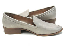 Baretraps Hydie Slip-On Loafer (Women's) - Champagne - Sz 10 M