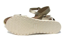 Sun + Stone Mattie Flat Sandal (Women's) - Platino - Sz 11 M