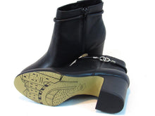 Bella Vita Diaz Dress Bootie (Women's) - Black - Sz 9 M