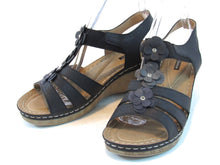 GC  Shoes - Good Choice Beck Wedge Sandal (Women's) - Black - Sz 8.5 M