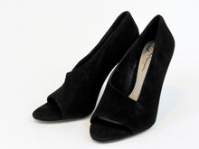 Vince Camuto Rallien Peep Toe Suede Pump - Black - 8.5 M; 39 EU