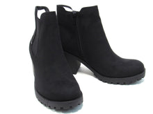 Sun + Stone Morghan Lug Sole Block Heel Ankle Boot (Women's) - Black - Sz 8 M