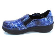 Easy Works by Easy Street Bind Clog (Women's) - Blue - Sz 7 M